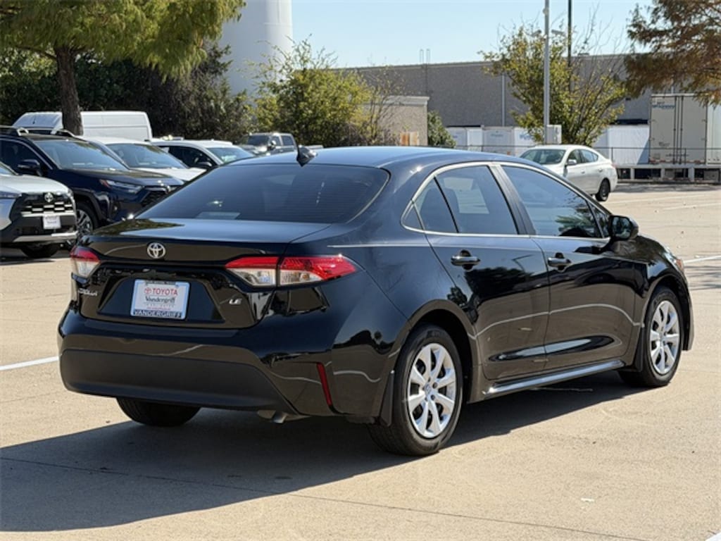 Certified 2024 Toyota Corolla LE Sedan