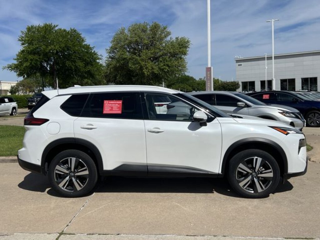 Used 2025 Nissan Rogue SL SUV