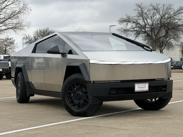 Used 2024 Tesla Cybertruck Base with VIN 7G2CEHED9RA034097 for sale in Arlington, TX