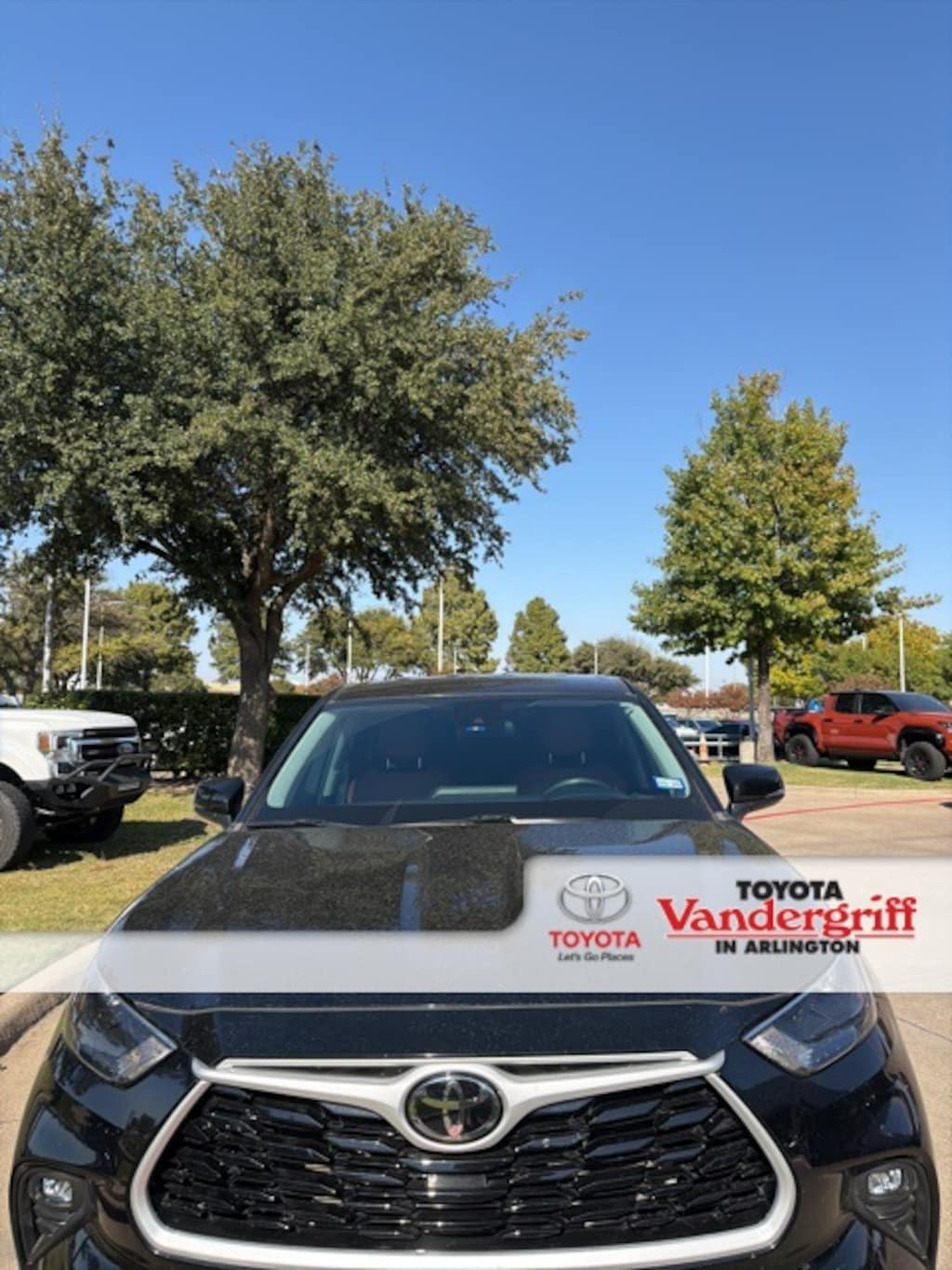 Used 2023 Toyota Highlander L SUV