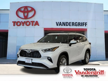 2026 Toyota Highlander Platinum SUV