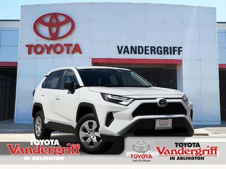 2024 Toyota RAV4 LE SUV