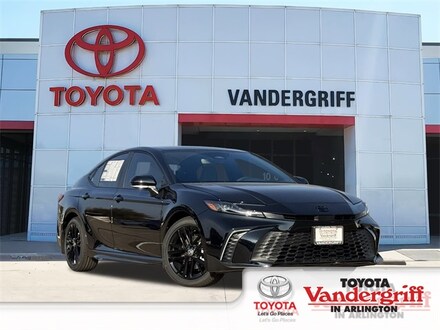 2026 Toyota Camry SE Sedan