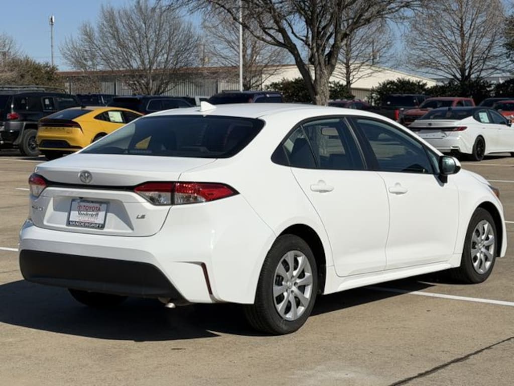 Certified 2025 Toyota Corolla LE Sedan