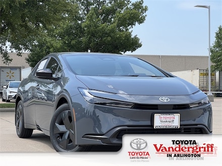 2026 Toyota Prius LE Hatchback