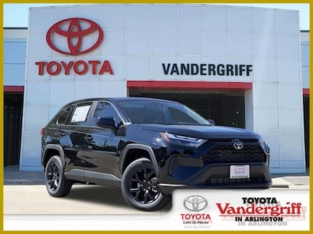 2025 Toyota RAV4 LE SUV