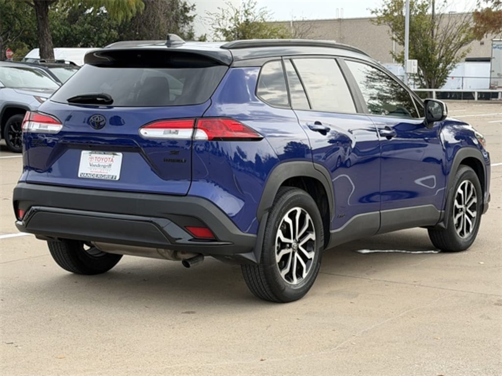 Used 2024 Toyota Corolla Cross Hybrid Hybrid SE SUV