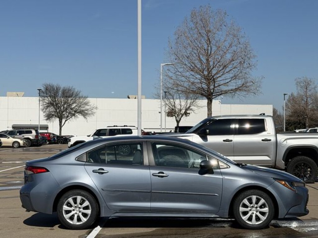 Certified 2024 Toyota Corolla LE Sedan