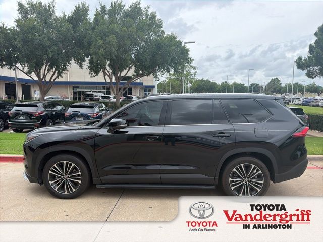 2024 Toyota Grand Highlander Hybrid MAX Platinum AWD's photo
