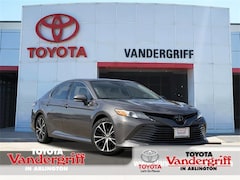 Used 2019 Toyota Camry XLE Sedan Arlington