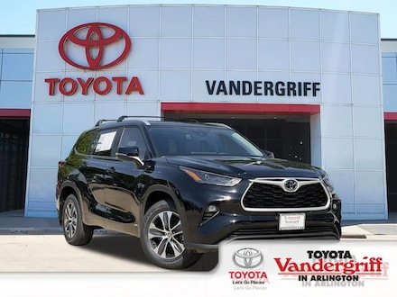 2026 Toyota Highlander Hybrid XLE SUV