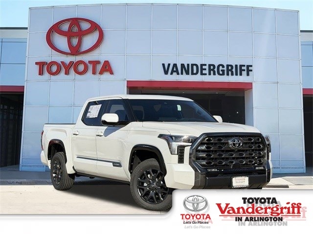 2026 Toyota Tundra Platinum's photo