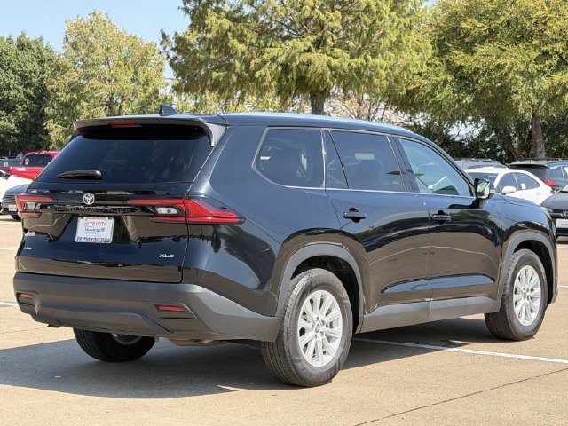 Used 2025 Toyota Grand Highlander XLE SUV