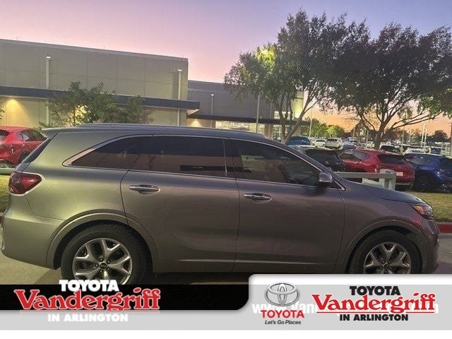 2019 Kia Sorento SX's photo