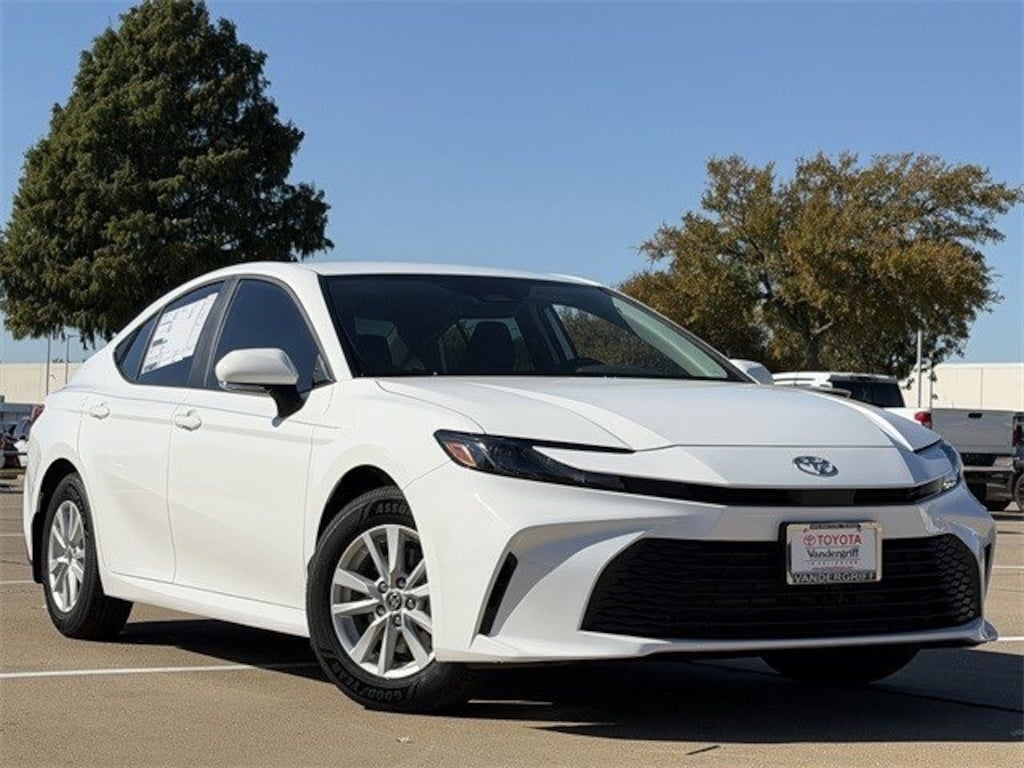 New 2026 Toyota Camry LE Sedan