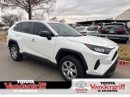 2022 Toyota RAV4 LE SUV
