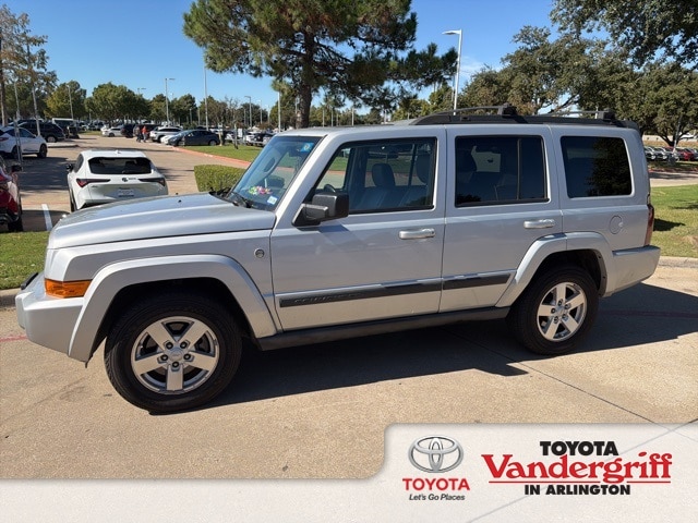 2007 Jeep Commander Sport