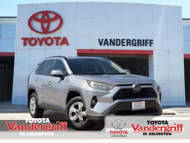 Used 2019 Toyota RAV4 XLE SUV Arlington