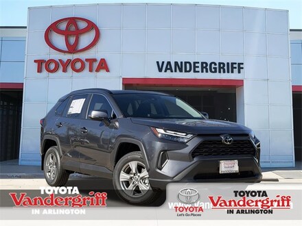 2025 Toyota RAV4 XLE SUV