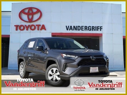 2025 Toyota RAV4 LE SUV