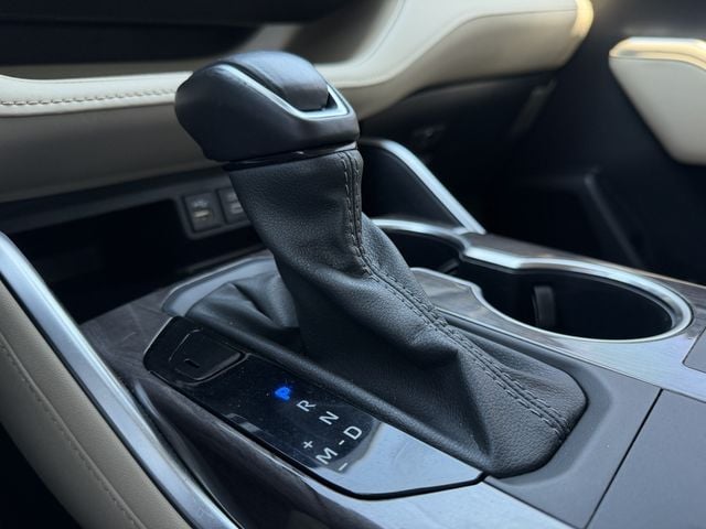 2024 Toyota Highlander Platinum - Photo 19