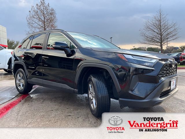 2025 Toyota RAV4 SUV 