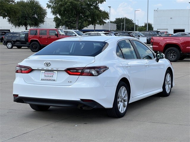 2024 Toyota Camry LE photo 4