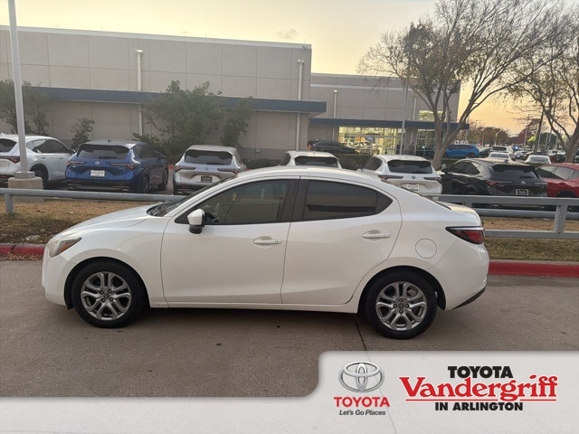 2017 Toyota Yaris iA Base