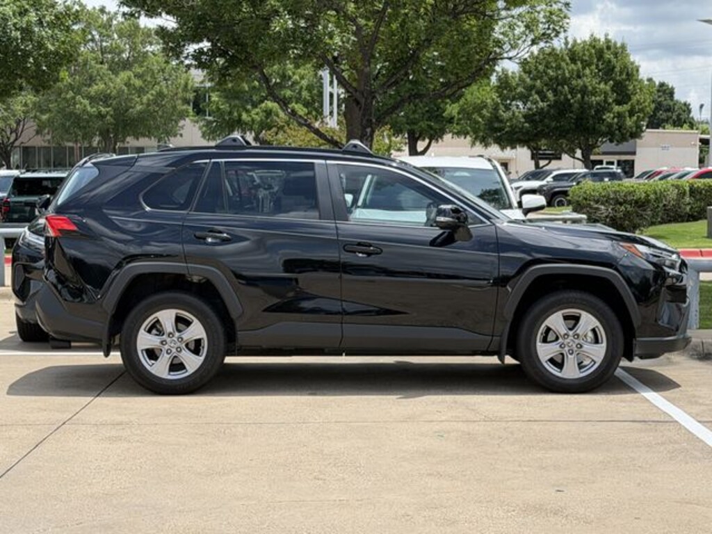 Used 2025 Toyota RAV4 XLE SUV