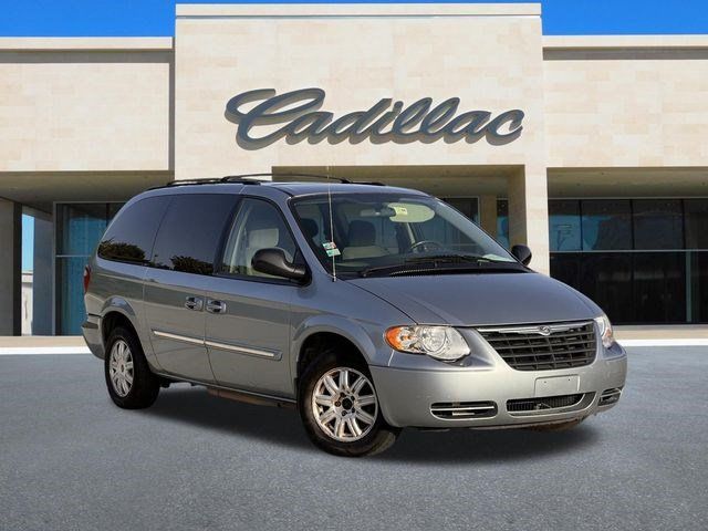 Used 2006 Chrysler Town & Country Touring with VIN 2A4GP54L16R859974 for sale in Arlington, TX