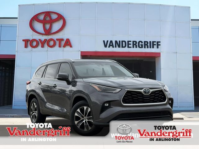 2023 Toyota Highlander XLE