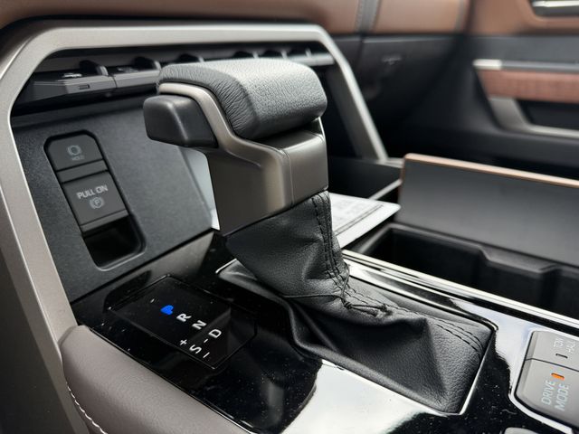2026 Toyota Tundra 1794 Edition - Photo 18