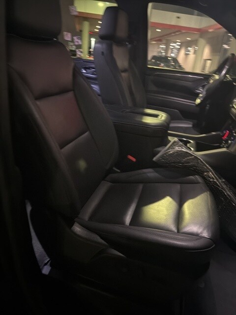 2022 Chevrolet Tahoe LT photo 3