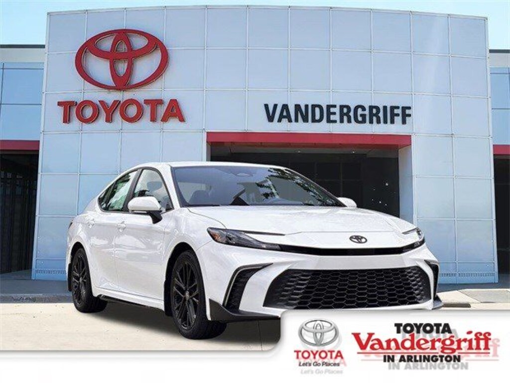 New 2026 Toyota Camry SE Sedan