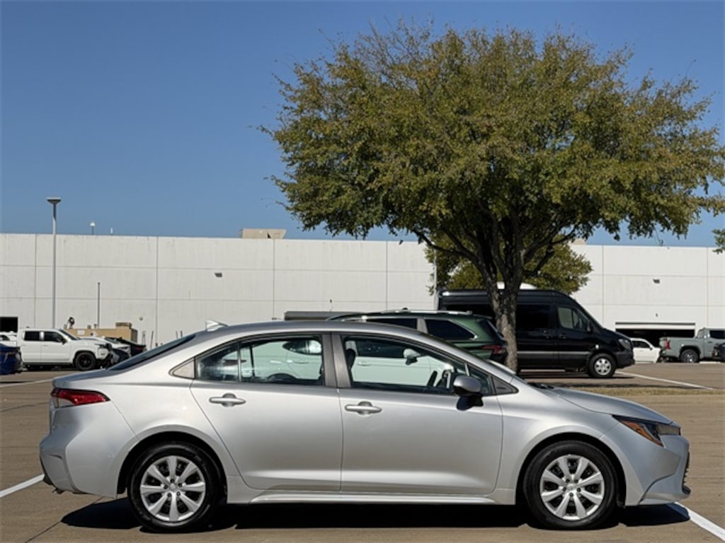 Certified 2024 Toyota Corolla LE Sedan