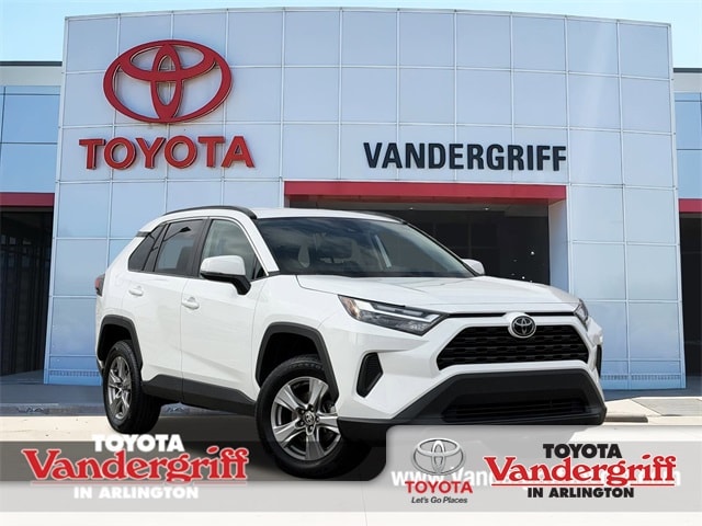 2024 Toyota RAV4 XLE