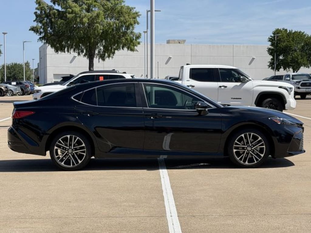 Used 2025 Toyota Camry XLE Sedan