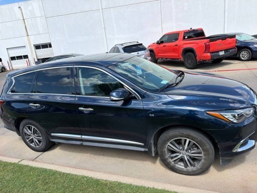 Used 2018 INFINITI QX60 Base SUV