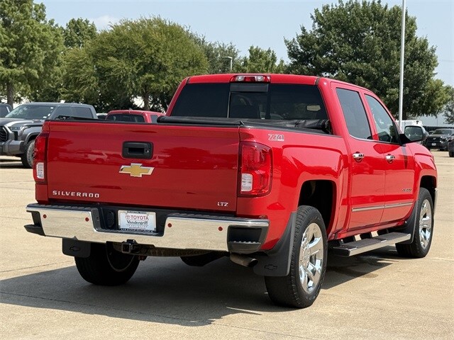 2017 Chevrolet Silverado 1500 LTZ photo 4