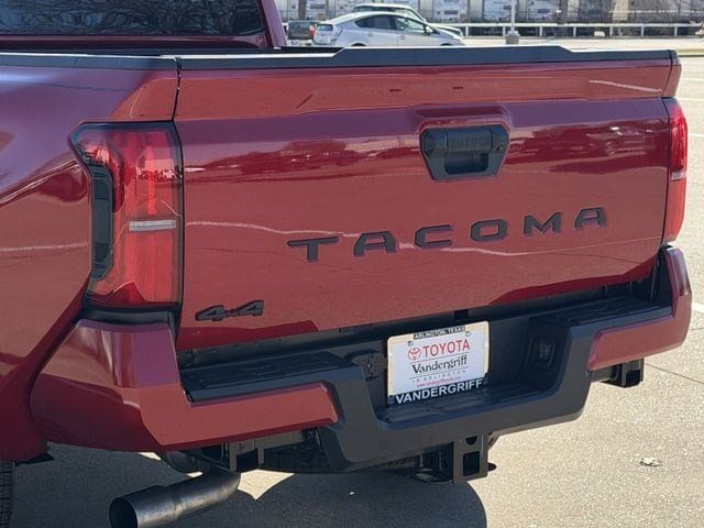 2026 Toyota Tacoma SR5 - Photo 6