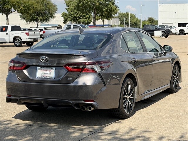 2024 Toyota Camry SE photo 4