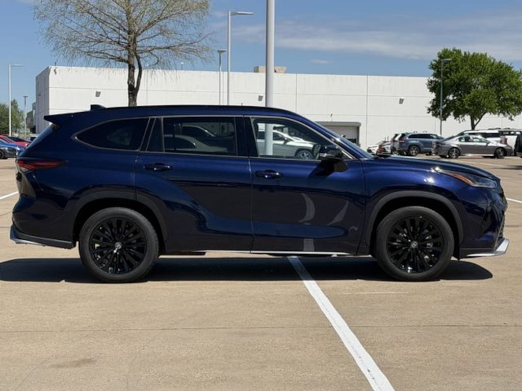 Used 2024 Toyota Highlander XSE SUV