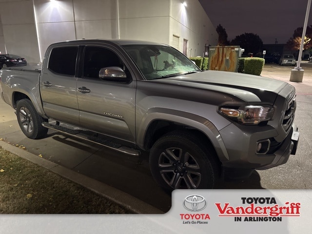 2019 Toyota Tacoma Limited's photo