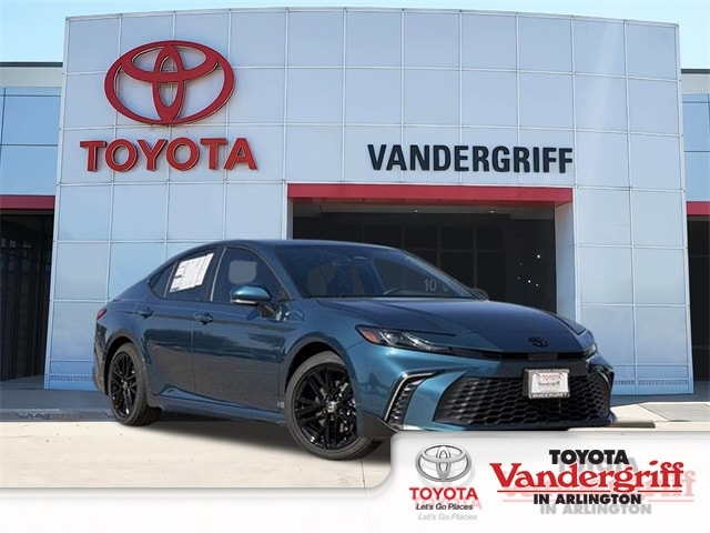 2026 Toyota Camry SE's photo