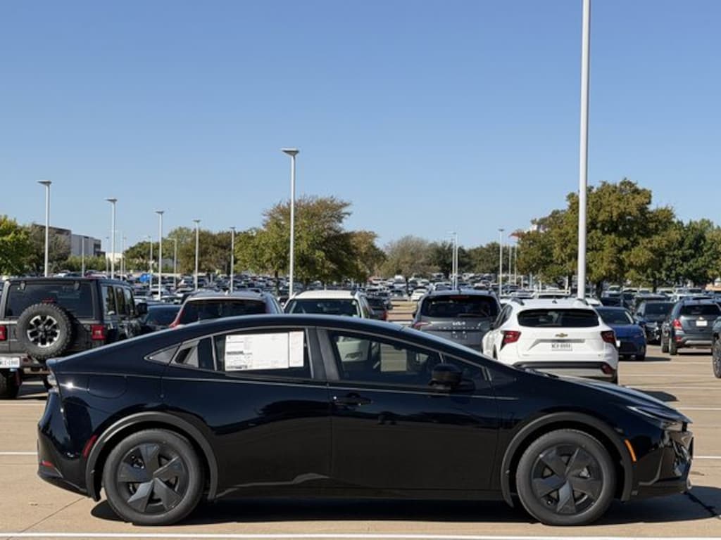 New 2026 Toyota Prius Plug-In Hybrid SE Hatchback