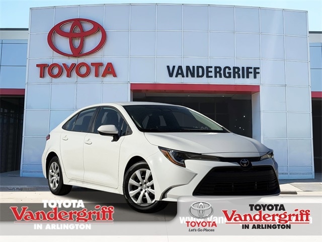 2025 Toyota Corolla LE