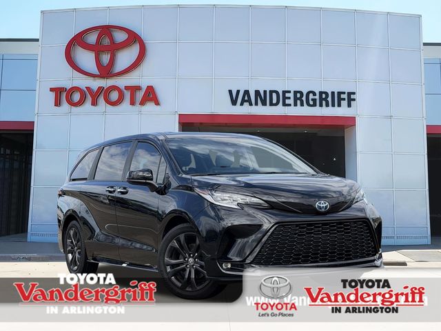2025 Toyota Sienna Van Passenger Van 