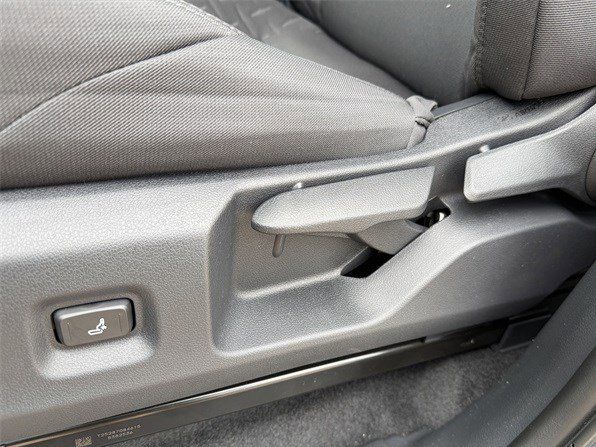 2026 Toyota Tacoma SR5 - Photo 23