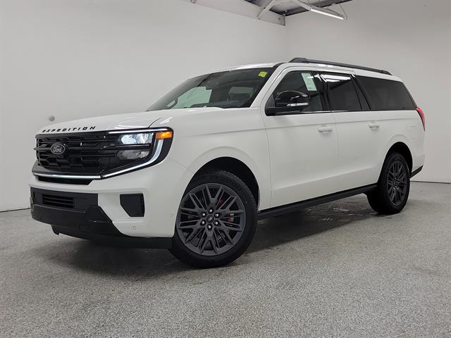 2025 Ford Expedition Platinum's photo
