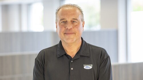 Staff member Robert Oberdorfer from ID_679986e74e64